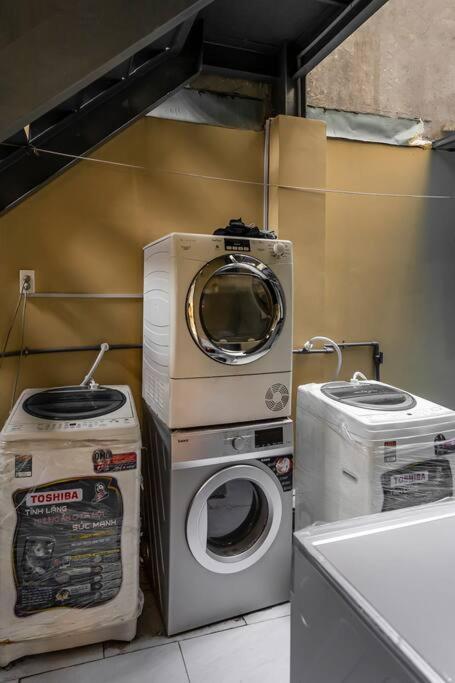 Apartment Le House - 1a Btw Airport And D1 Center, Fast Wifi And Check-in 24-7 Ho Chi Minh City