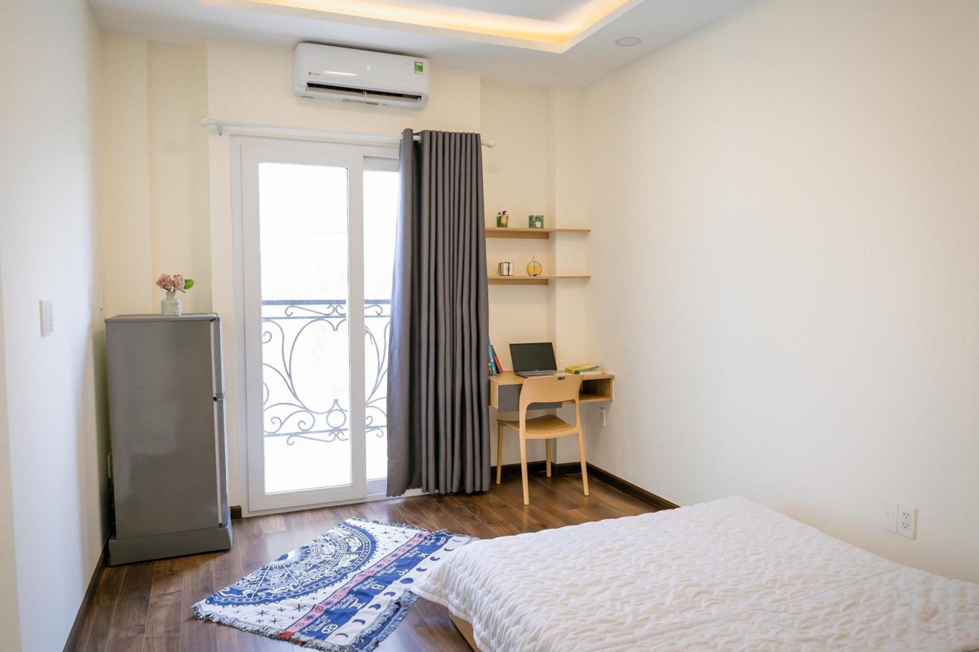 Căn hộ Le House - 1a Btw Airport And D1 Center, Fast Wifi And Check-in 24-7 *